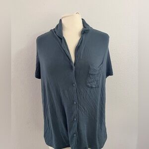 SKIMS Ava Gray Blue short sleeve pajama top